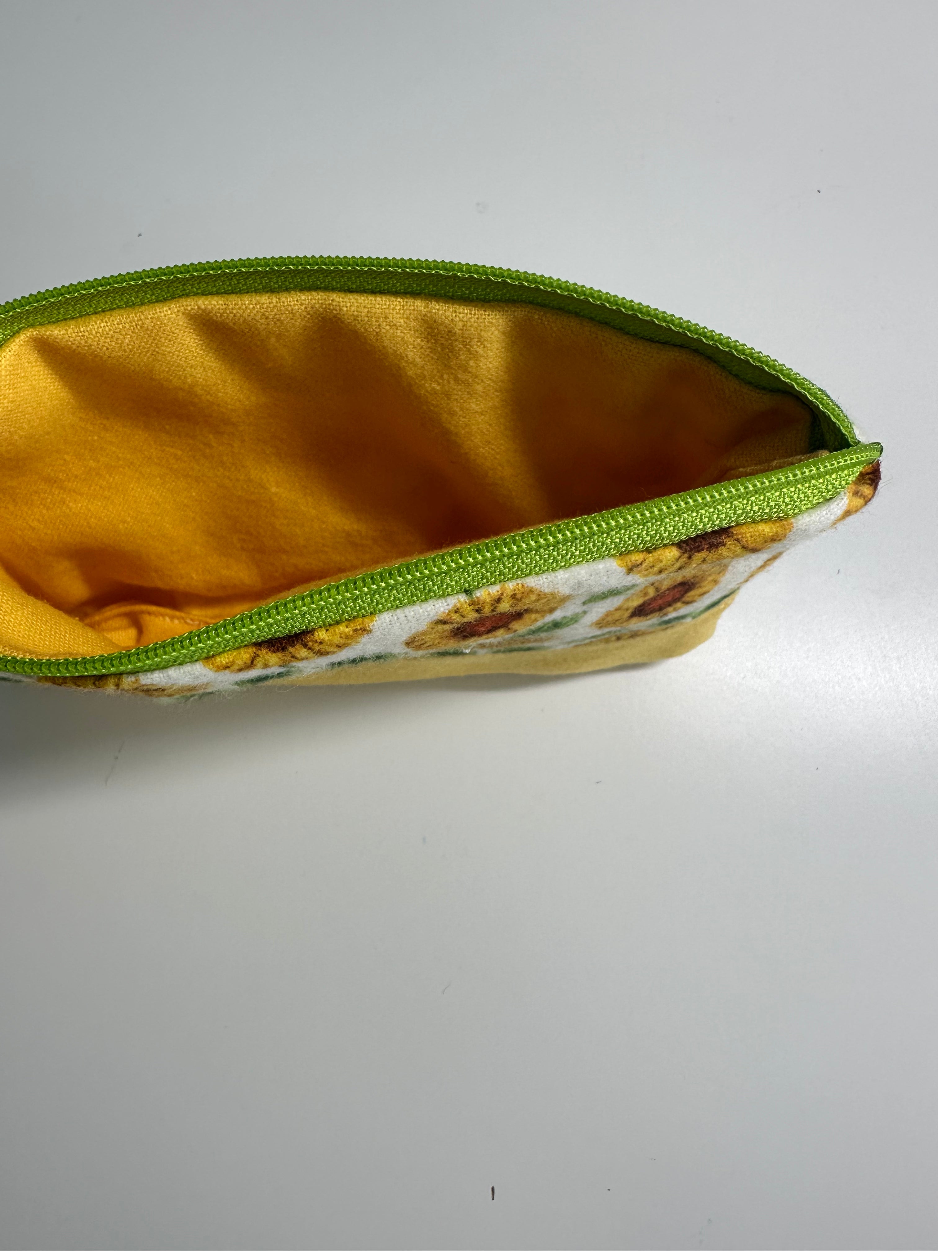Sunflower Handmade Zipper Pouch (7” x 4”) thumbnail 2